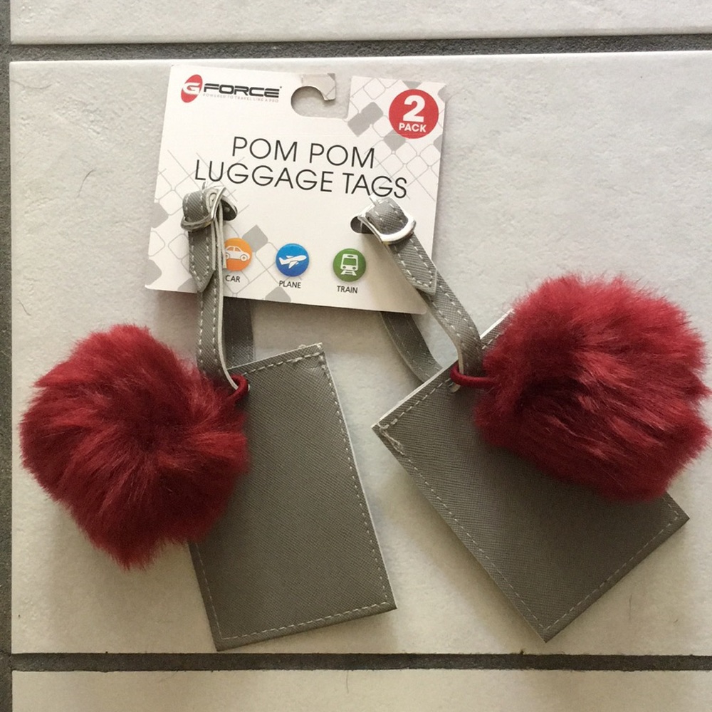 Pom Pom luggage tags